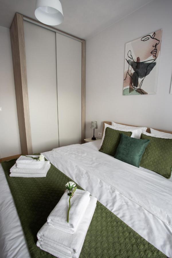 Lina - Pg, Moraca River Apartment 波德戈里察 外观 照片
